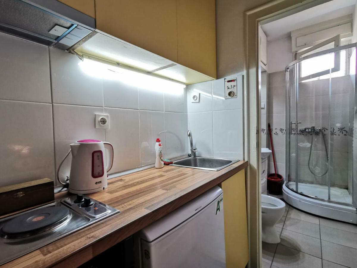 Hyde Apartment Belgrade